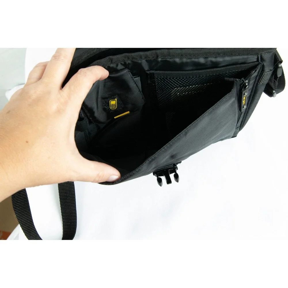 Targus Messenger Bag Black Grey Padded Laptop Shoulder Tech Travel Bag